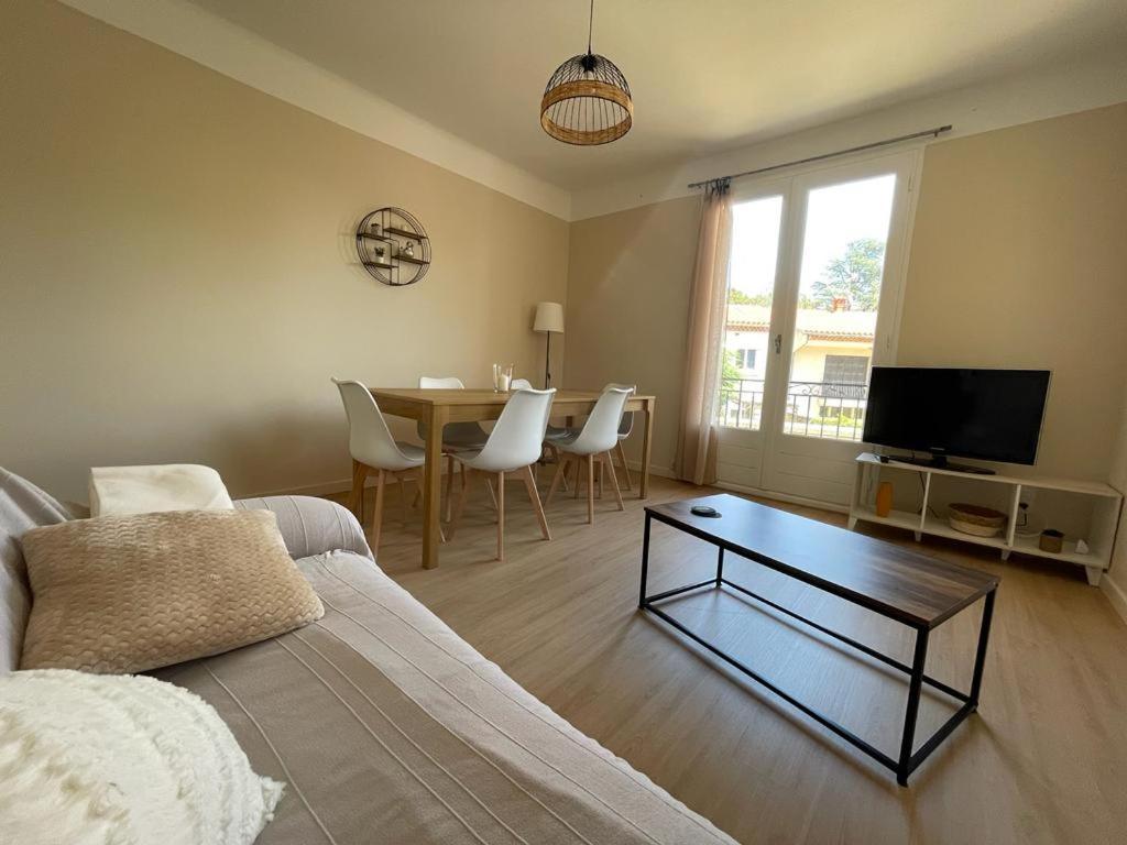 Lg Rite Appartement Avec Jardin Prades  Exterior photo
